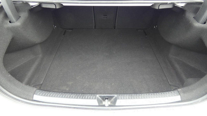 Mercedes-Benz Třídy A 180d na operativní leasing