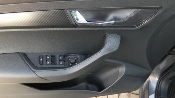 Škoda Karoq 2.0 TDI 110 kW Sportline 4x4 na operativní leasing