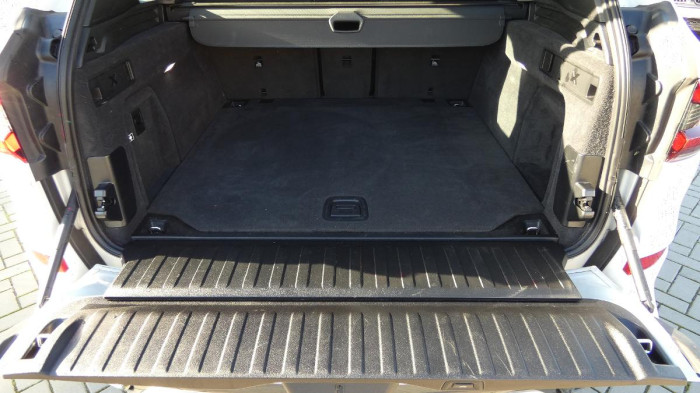 BMW X5 xDrive 40i M Sport na operativní leasing