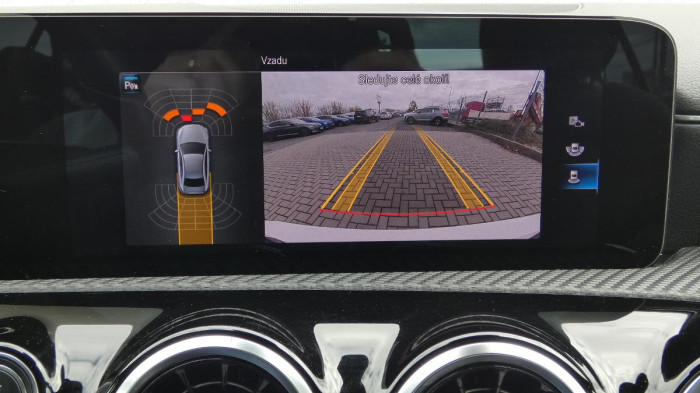 Mercedes-Benz Třídy A 180d na operativní leasing