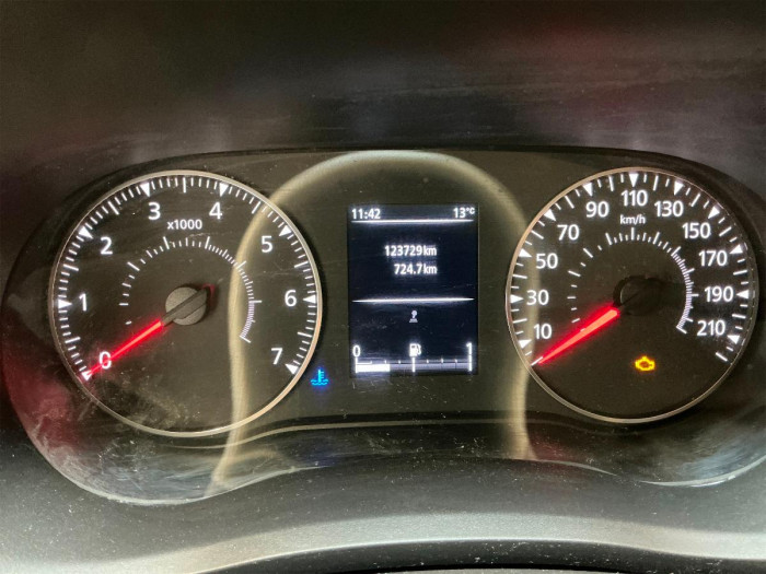 Renault Master 2.3 dCi 180k En L2H2P3 COOL na operativní leasing