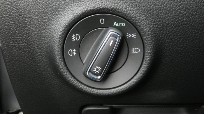 Škoda Superb Combi 2.0 TDI DSG Sportline na operativní leasing