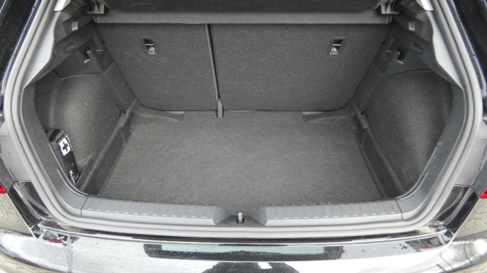 Audi A1 2.0 40 TFSI S line Sportback na operativní leasing