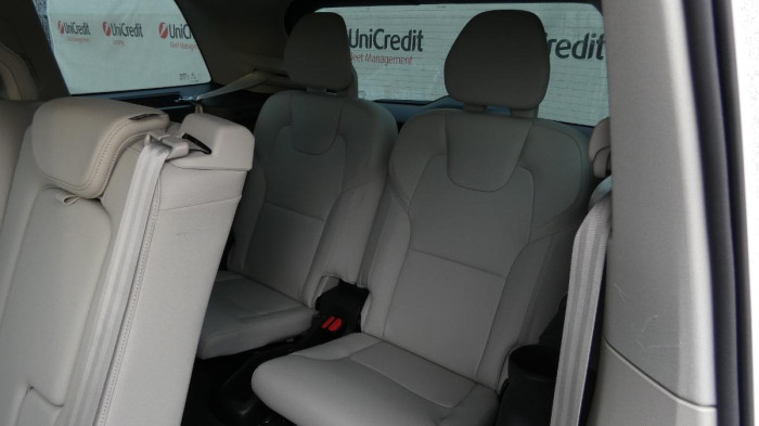 Volvo XC90 B5 AWD Momentum PRO 7 MÍST na operativní leasing