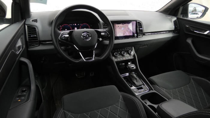 Škoda Karoq 1,5 TSI Sportline DSG na operativní leasing