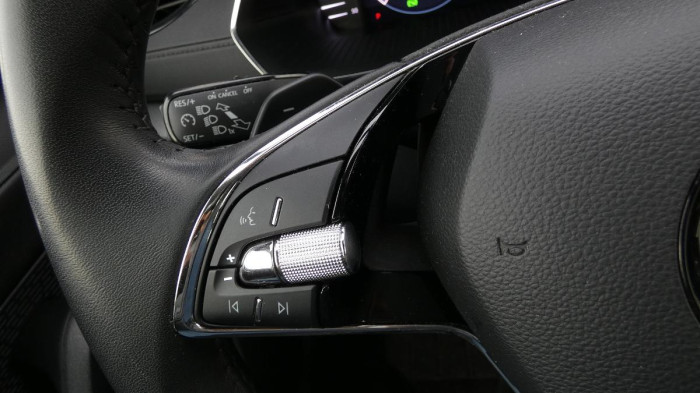 Škoda Octavia Combi 1.5 TSI 110kW DSG Ambiti na operativní leasing