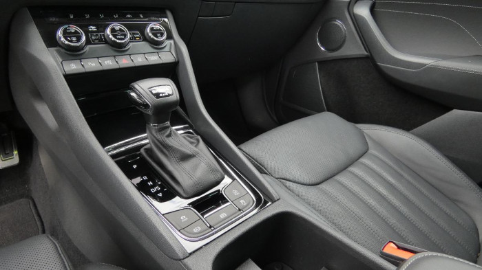 Škoda Kodiaq 2.0 TDI 110 kW L&K 4x4 DSG na operativní leasing