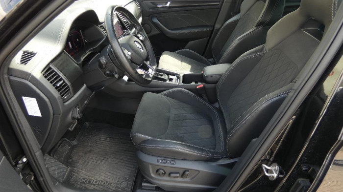 Škoda Kodiaq 2,0 TSI Sportline DSG 4x4 na operativní leasing