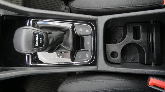 Škoda Kodiaq 2,0 TSI 140 kW L&K 4x4 DSG na operativní leasing