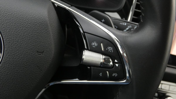 Škoda Kodiaq 2,0 TDI L&K DSG 4x4 na operativní leasing