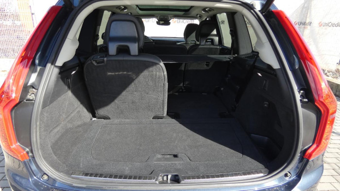 Volvo XC90 B5 AWD Plus Bright 7 míst na operativní leasing
