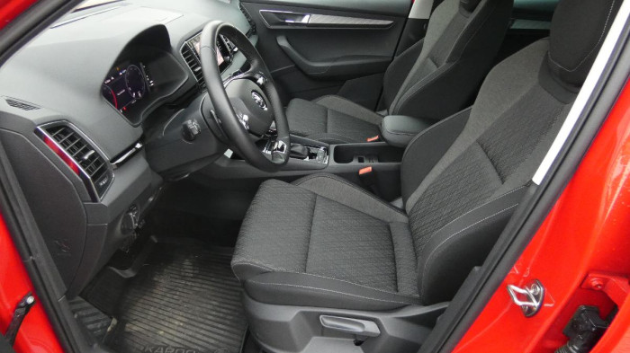 Škoda Karoq 1,5 TSI DSG Style na operativní leasing