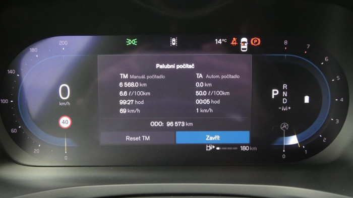 Volvo V60 B4 benzin Plus Dark DCT na operativní leasing