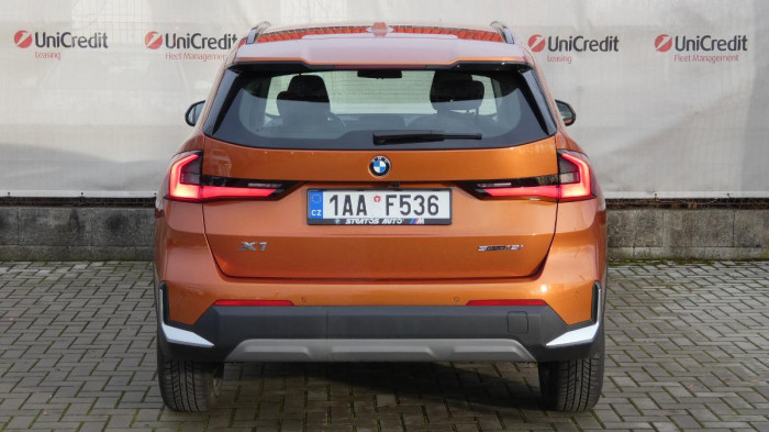 BMW X1 sDrive 18i Advantage na operativní leasing