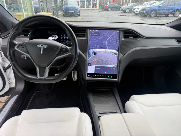 Tesla Model S Performance Raven Ludicrous+ FSD na operativní leasing