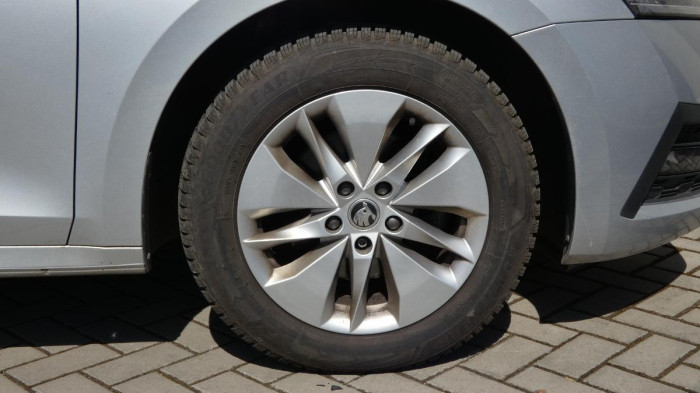 Škoda Octavia 2,0 TDI Ambition na operativní leasing
