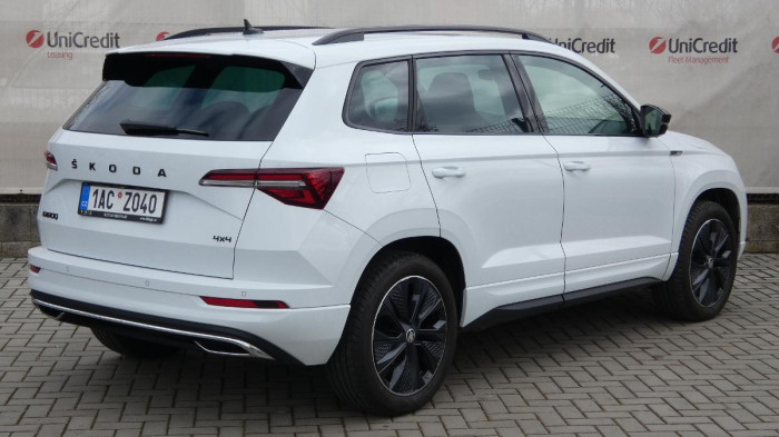 Škoda Karoq 2.0 TDI 110 kW Sportline 4x4 na operativní leasing