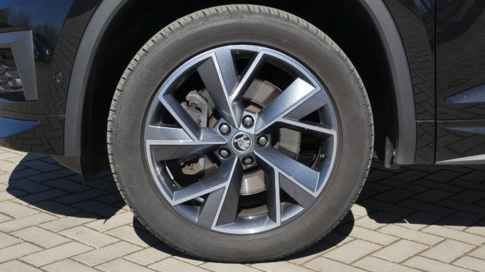 Škoda Kodiaq 2,0 TDI DSG 4x4 Sportline Excl na operativní leasing