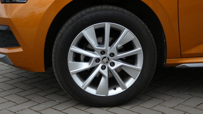 Škoda Kamiq 1,5 TSI DSG Style na operativní leasing