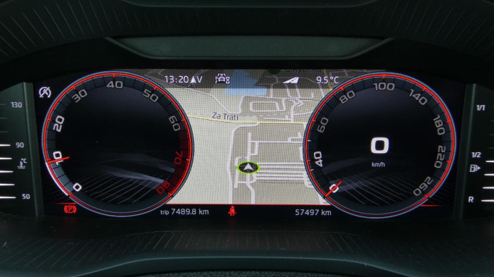 Škoda Karoq 1,5 TSI Sportline na operativní leasing