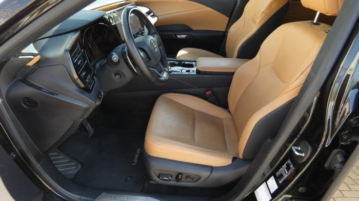 Lexus RX 350h 2.5 HEV 4x4 E-Four e-CVT Execu na operativní leasing