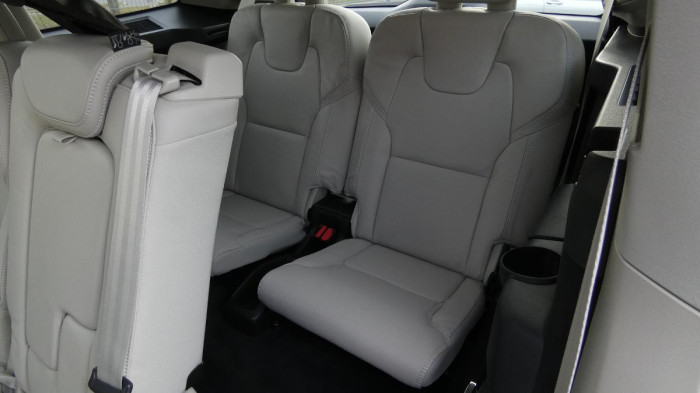 Volvo XC90 B5 AWD Plus Bright 7 míst na operativní leasing