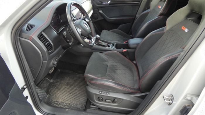 Škoda Kodiaq 2.0 TSI 180 kW RS Challenge 4x na operativní leasing
