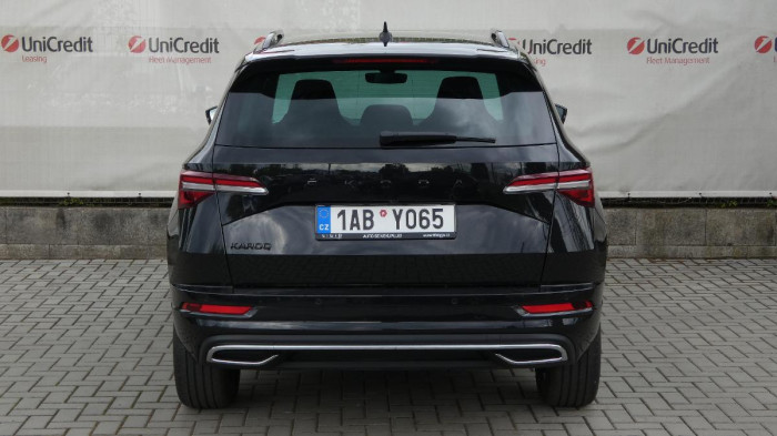 Škoda Karoq 1,5 TSI DSG Sportline na operativní leasing