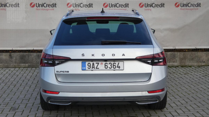 Škoda Superb Combi 2.0 TDI DSG Sportline na operativní leasing