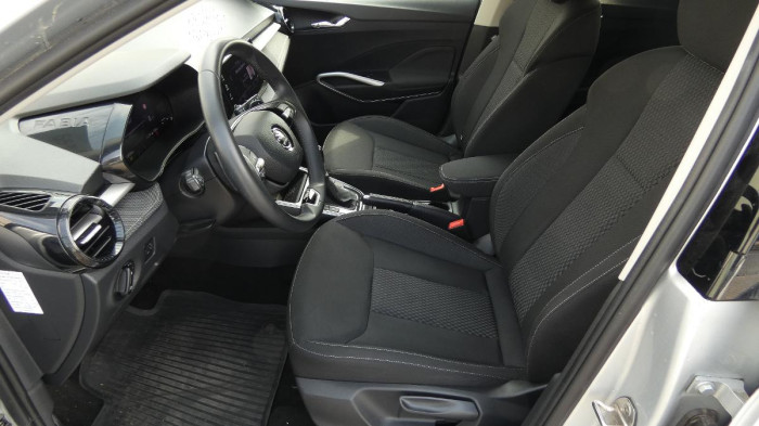 Škoda Fabia 1.0 TSi DSG Top Selection na operativní leasing