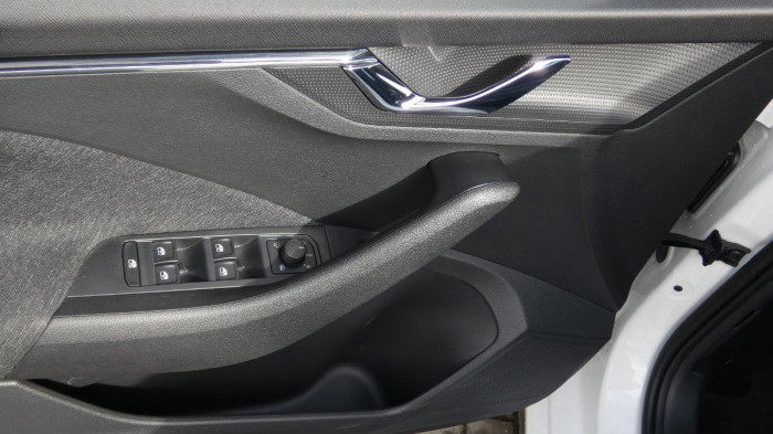 Škoda Scala 1.0 TSI Style na operativní leasing