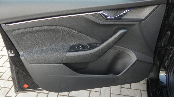 Škoda Scala 1.0 TSI Style DSG na operativní leasing