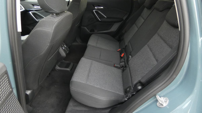 BMW X1 sDrive 18i Advantage na operativní leasing