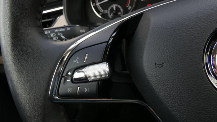 Škoda Scala 1.0 TSI Style na operativní leasing