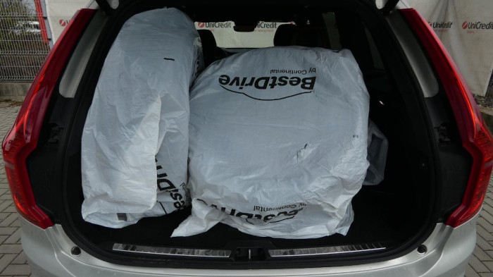 Volvo XC90 B6 AWD INSCRIPTION na operativní leasing