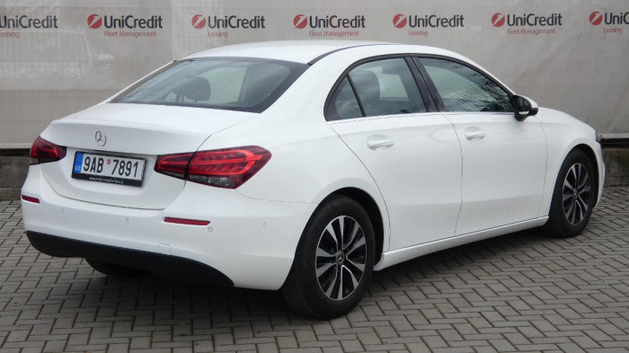 Mercedes-Benz Třídy A 180d na operativní leasing