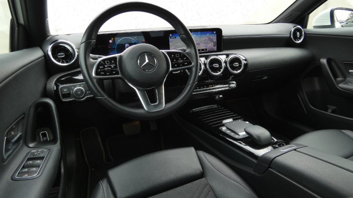 Mercedes-Benz Třídy A 180d na operativní leasing