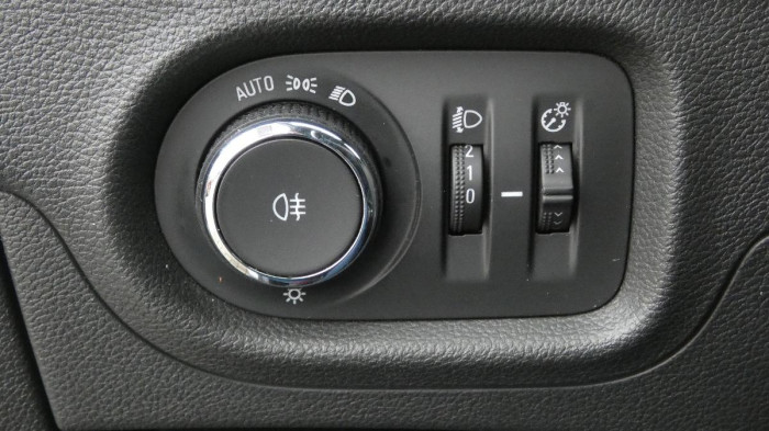 Opel Astra 1.5 CDTi 90kW Elegance ST S/S na operativní leasing