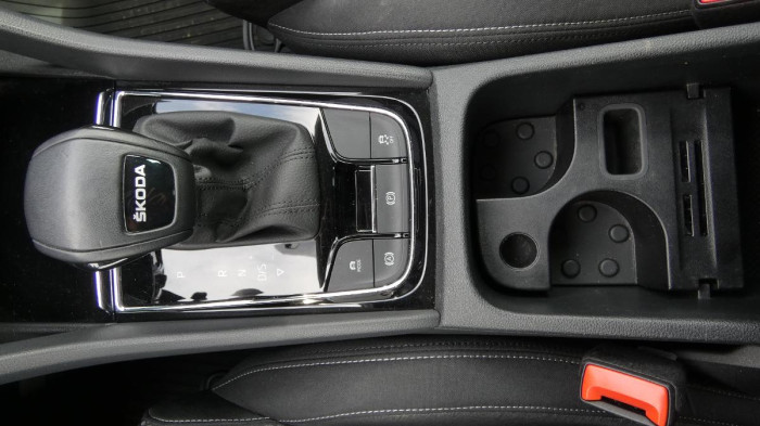 Škoda Karoq 1,5 TSI Style DSG na operativní leasing