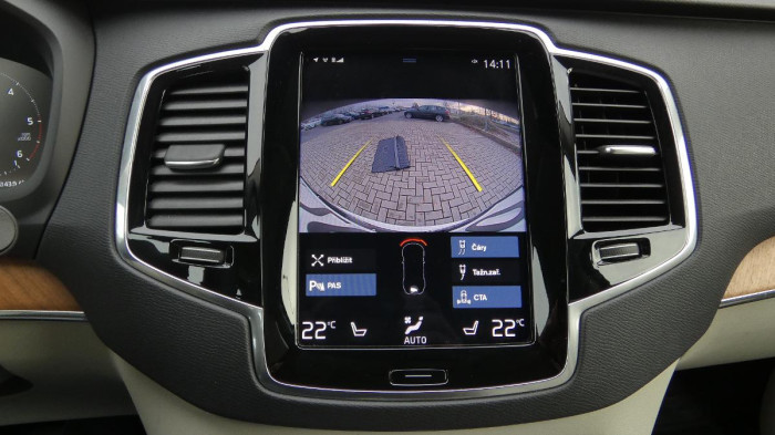 Volvo XC90 B5 AWD Momentum PRO 7 MÍST na operativní leasing