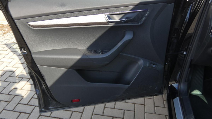 Škoda Karoq 1,5 TSI DSG Style na operativní leasing