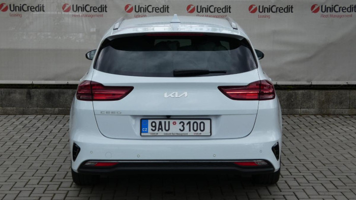 Kia Ceed 1.6 CRDi Exclusive SW na operativní leasing