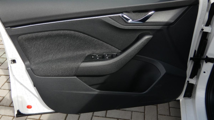 Škoda Scala 1.0 TSI Style na operativní leasing