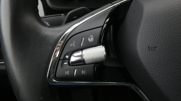 Škoda Kodiaq 2,0 TDI L&K DSG 4x4 na operativní leasing