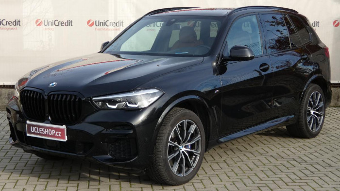BMW X5 xDrive 40i M Sport na operativní leasing
