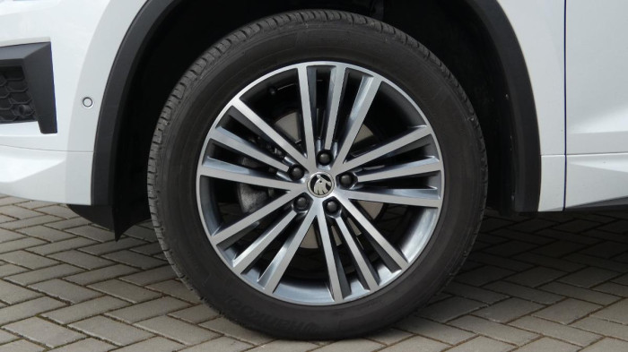 Škoda Kodiaq 2.0 TDI 110 kW L&K 4x4 DSG na operativní leasing
