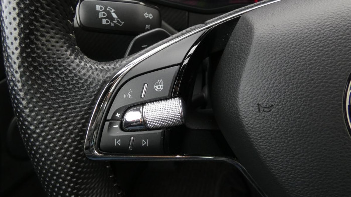 Škoda Kodiaq 2,0 TDI Sportline DSG na operativní leasing