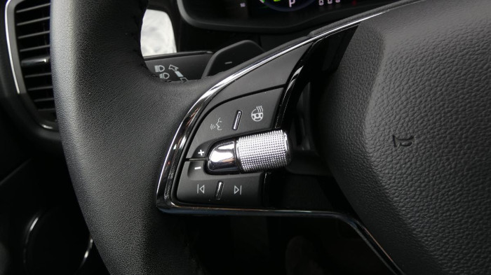 Škoda Kodiaq 2.0 TDI 110 kW L&K 4x4 DSG na operativní leasing
