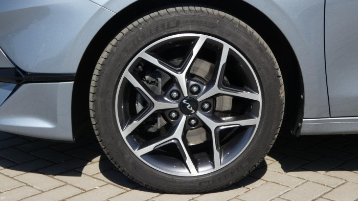 Kia Ceed 1.5 T-GDI 118kW TOP SW DCT na operativní leasing