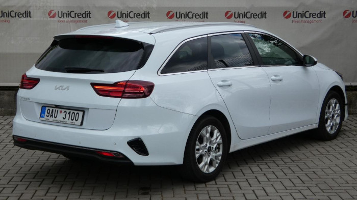 Kia Ceed 1.6 CRDi Exclusive SW na operativní leasing